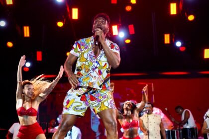 EITA QUE A BAHIA TAVA FORTE NO FESTIVAL PERNAMBUCO MEU PAÍS NA ILHA DE ITAMARACÁ TEVE A PRESENÇA DA BANDA ÉOTCHAN